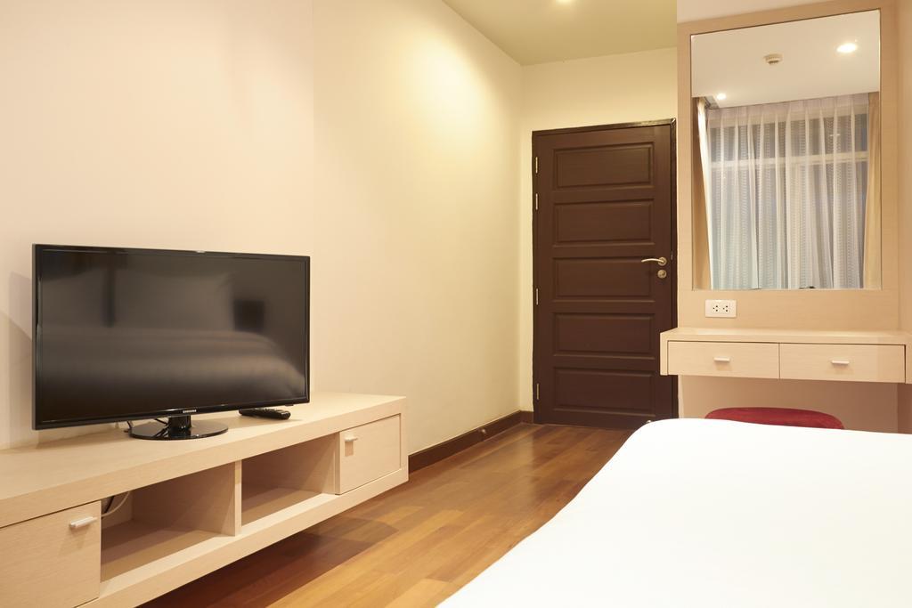 Art Patong Residence Phuket Exterior foto