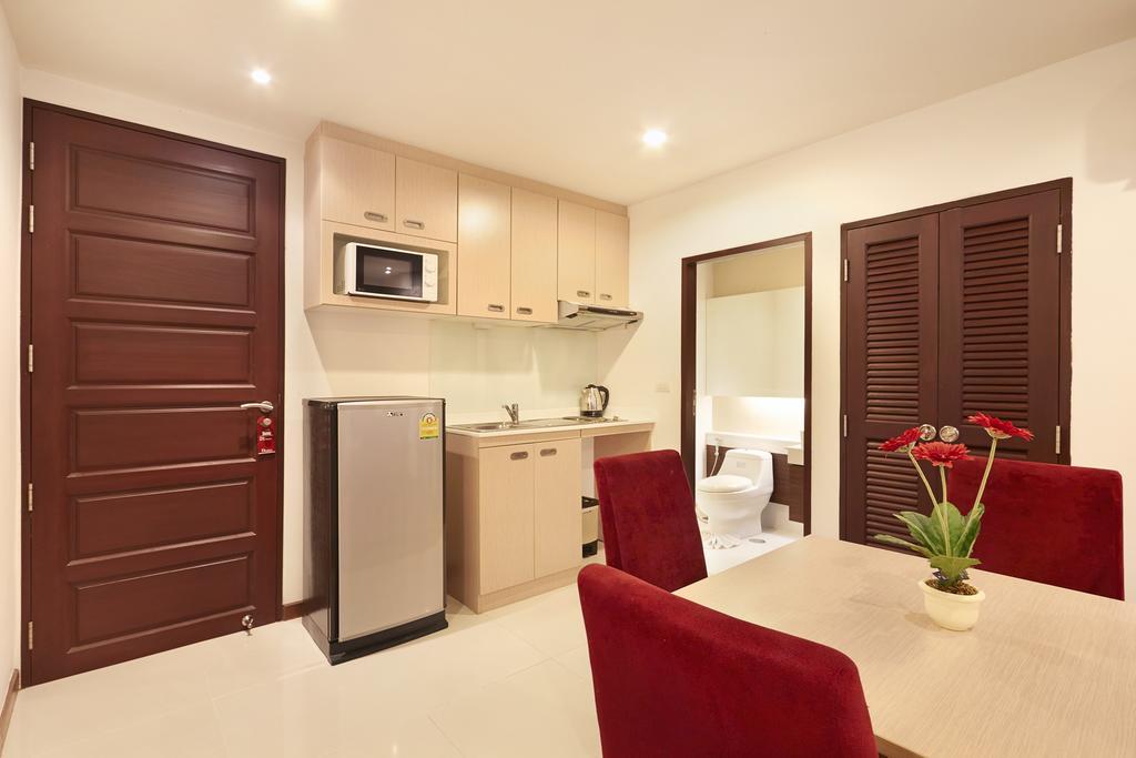 Art Patong Residence Phuket Exterior foto